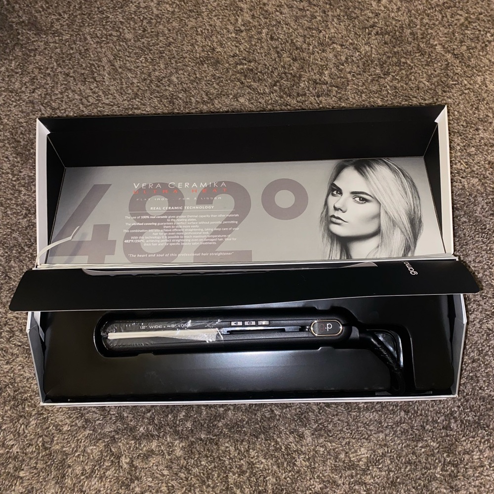 Vera Ceramika Hair Straightener - Black
